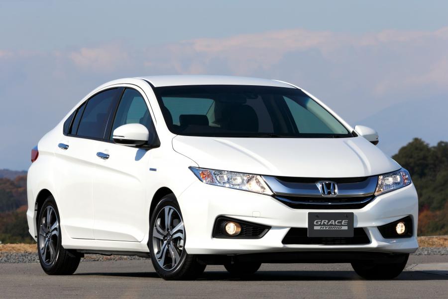  Honda Grace Hybrid 2014 года  (фото 24 из 24)